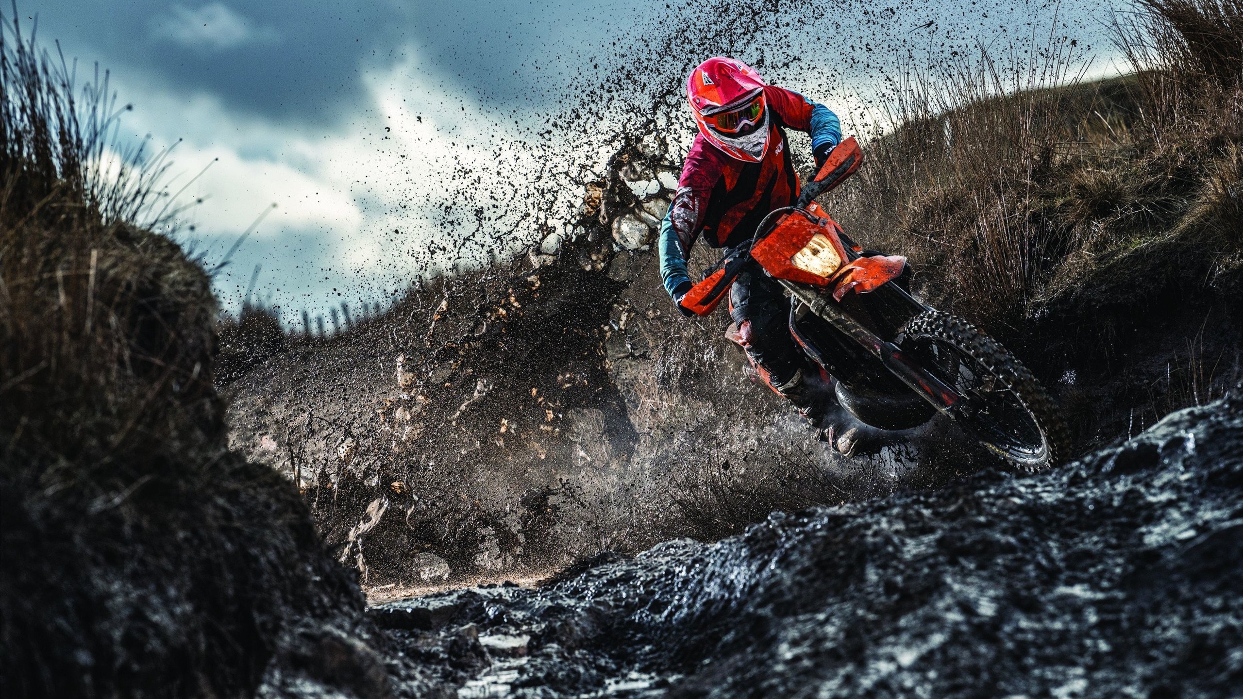 蒂姆巅峰对决，纳达尔与80激战MAD分钟，赛况扑朔迷离胜负难料！