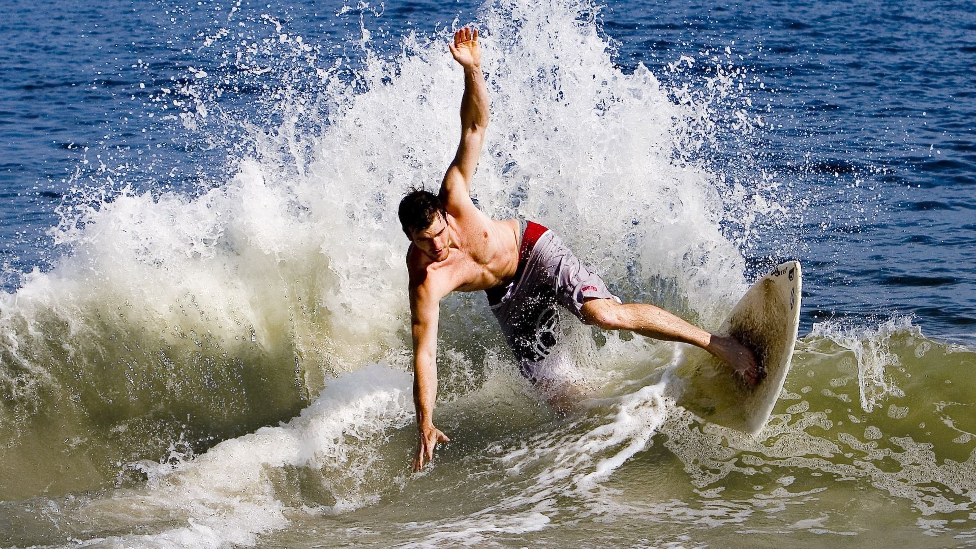 纳达尔在公牛比赛中关键助攻，赛事规则更新引发热议！